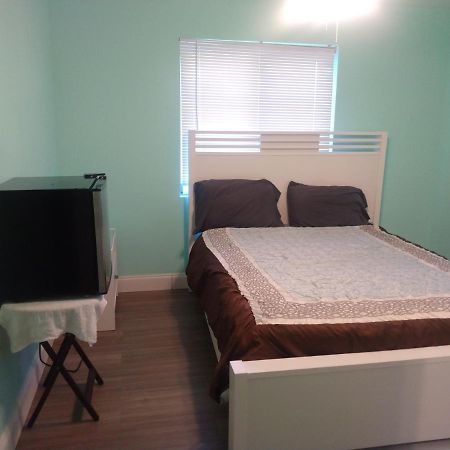 Mimo Home Studio With Private Entrance & Key Miami Bagian luar foto